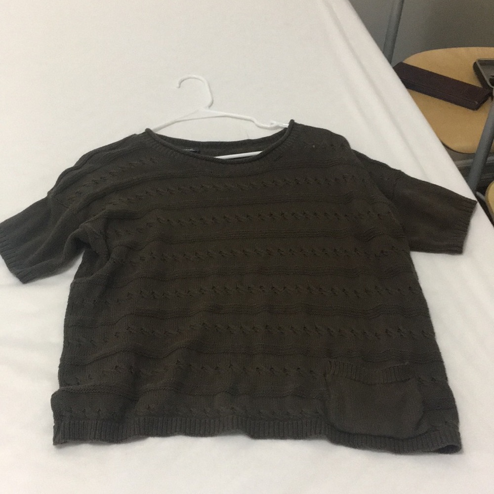 Maude olive green short sleeve sweater (Size:S)